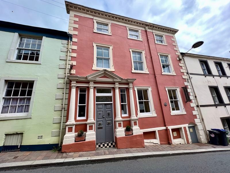 7 bed town house for sale in Castlegate, Cockermouth CA13, £525,000
