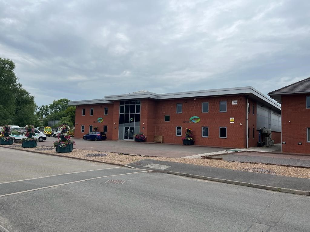 Warehouse to let in Outram's Wharf, Derby DE21, £130,000 pa