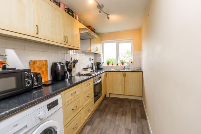 1 bed flat for sale in The Leys, Clevedon BS21, £189,950
