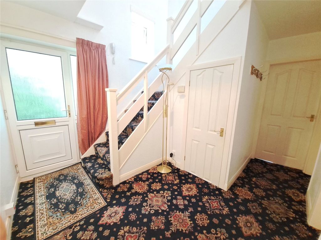 3 bed bungalow for sale in Huntington Drive, Darwen, Lancashire BB3, £167,500