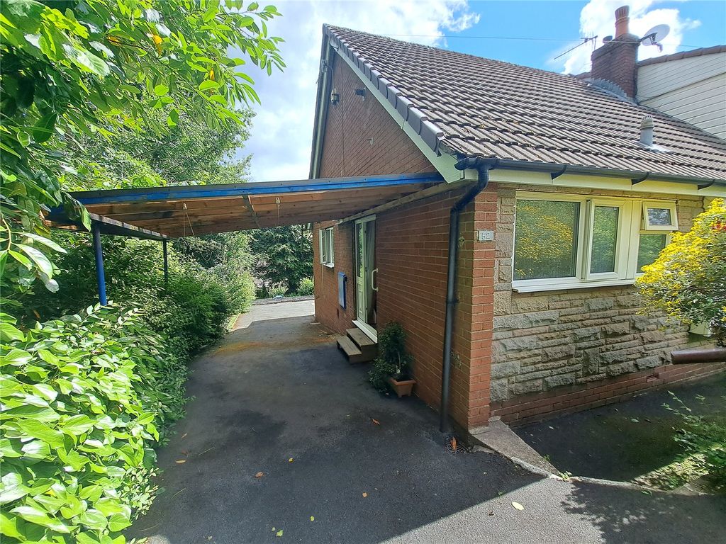 3 bed bungalow for sale in Huntington Drive, Darwen, Lancashire BB3, £167,500
