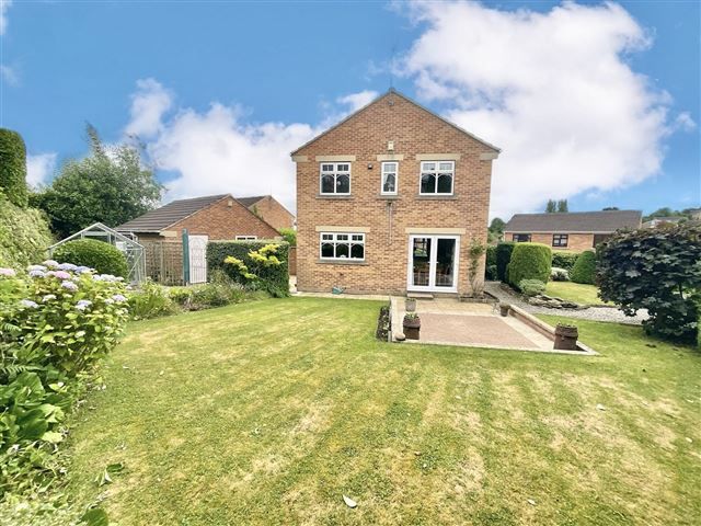 3 bed detached house for sale in Owlthorpe Grove, Mosborough, Sheffield S20, £330,000