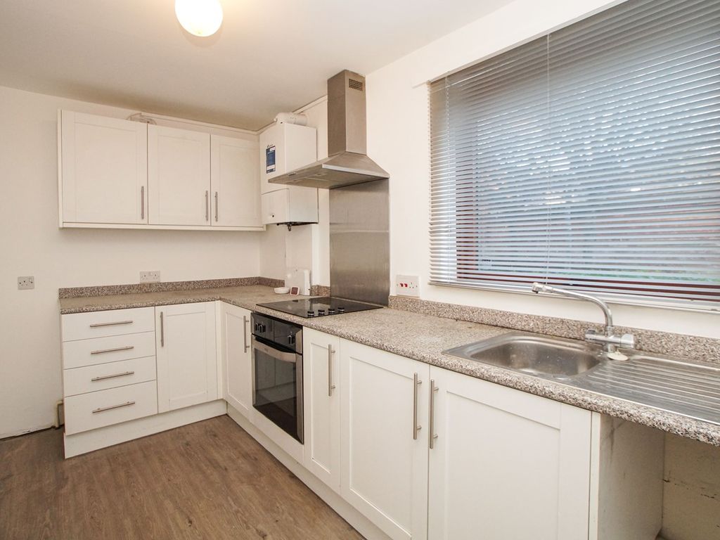 2 bed flat for sale in South Henry Street, Carlisle CA1, £75,000