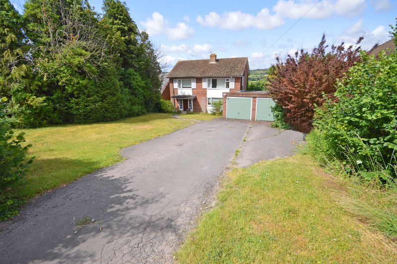 3 bed detached house for sale in Foundry Lane, Loosley Row, Princes Risborough HP27, £800,000