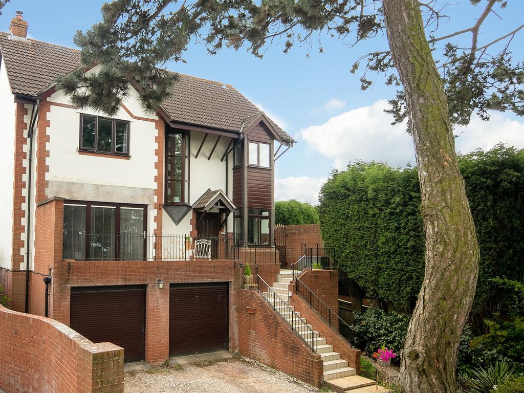4 bed detached house for sale in The Scop, Almondsbury, Bristol BS32, £750,000