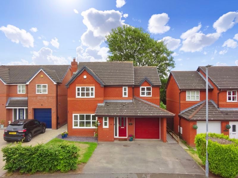 4 bed detached house for sale in Fishermans Close, Winterley, Sandbach, Cheshire CW11, £425,000