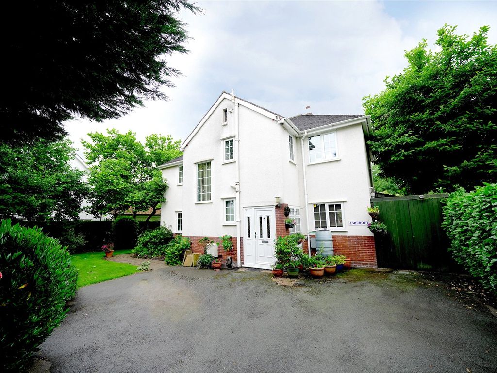 3 bed detached house for sale in Old Roman Road, Shrewsbury, Shropshire SY3, £640,000