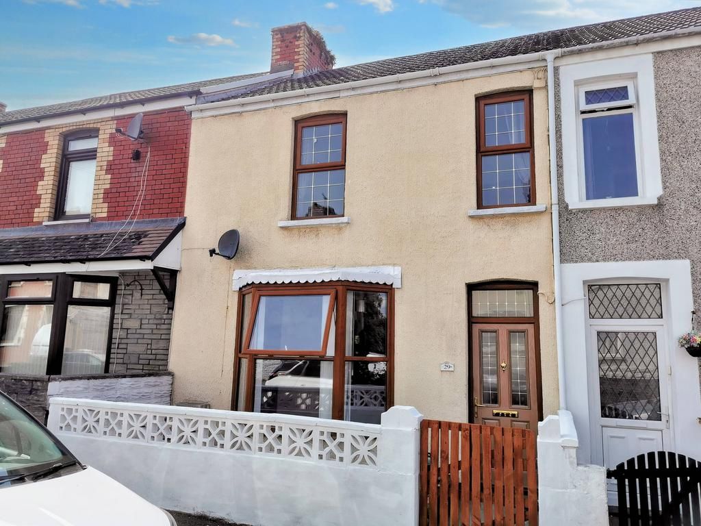 3 bed terraced house for sale in Evans Street, Bridgend CF33, £169,950
