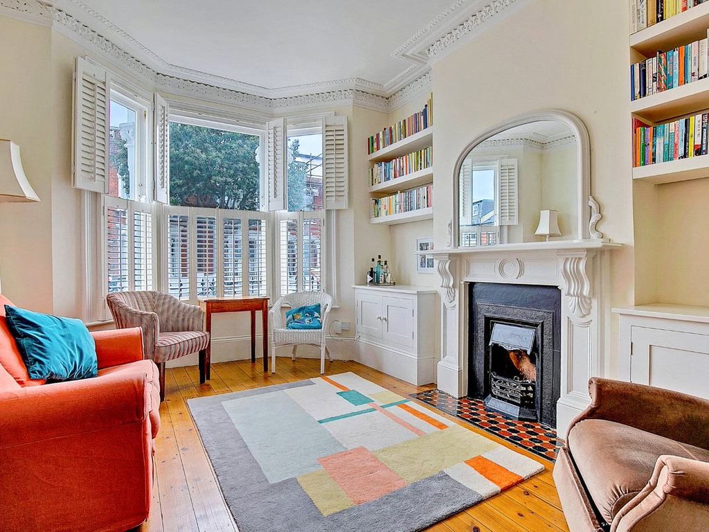 5 bed terraced house for sale in Leathwaite Road, London SW11, £1,545,000