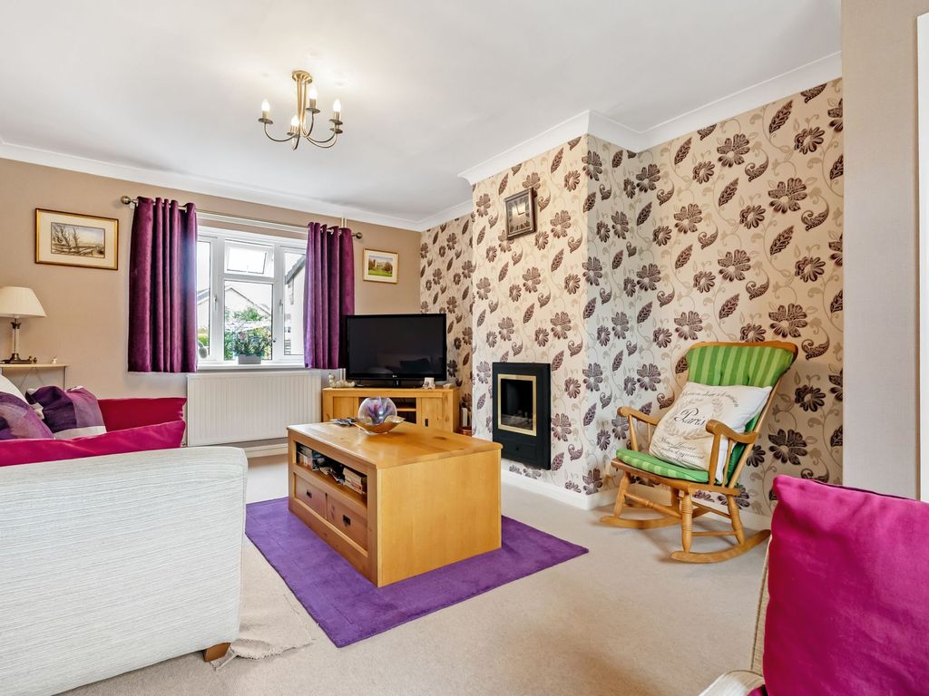 3 bed semi-detached house for sale in Globe Lane, Alconbury, Cambridgeshire. PE28, £390,000
