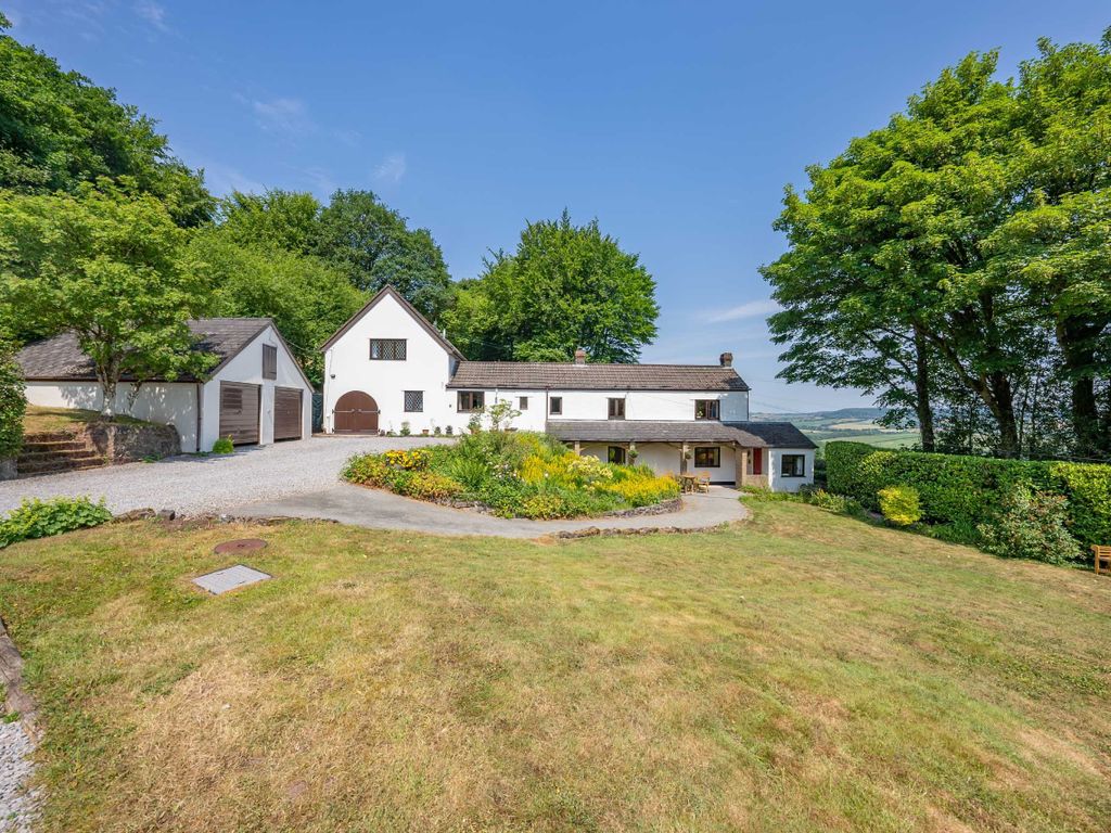 5 bed detached house for sale in Coal Road, Devauden, Chepstow, Monmouthshire NP16, £850,000