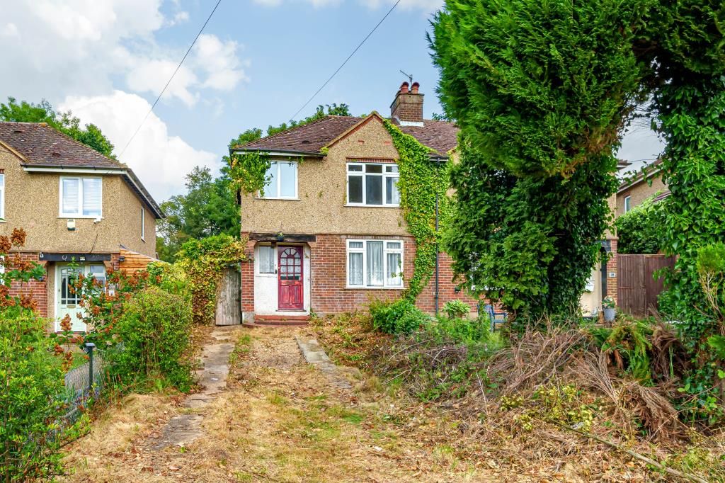2 bed semi-detached house for sale in Abbots Langley, Hertfordshire WD5, £400,000