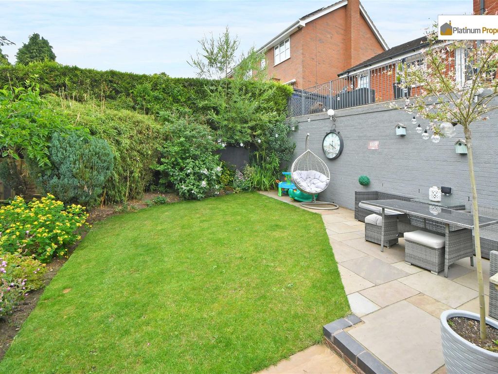 4 bed detached house for sale in Lightwood Road, Lightwood ST3, £500,000