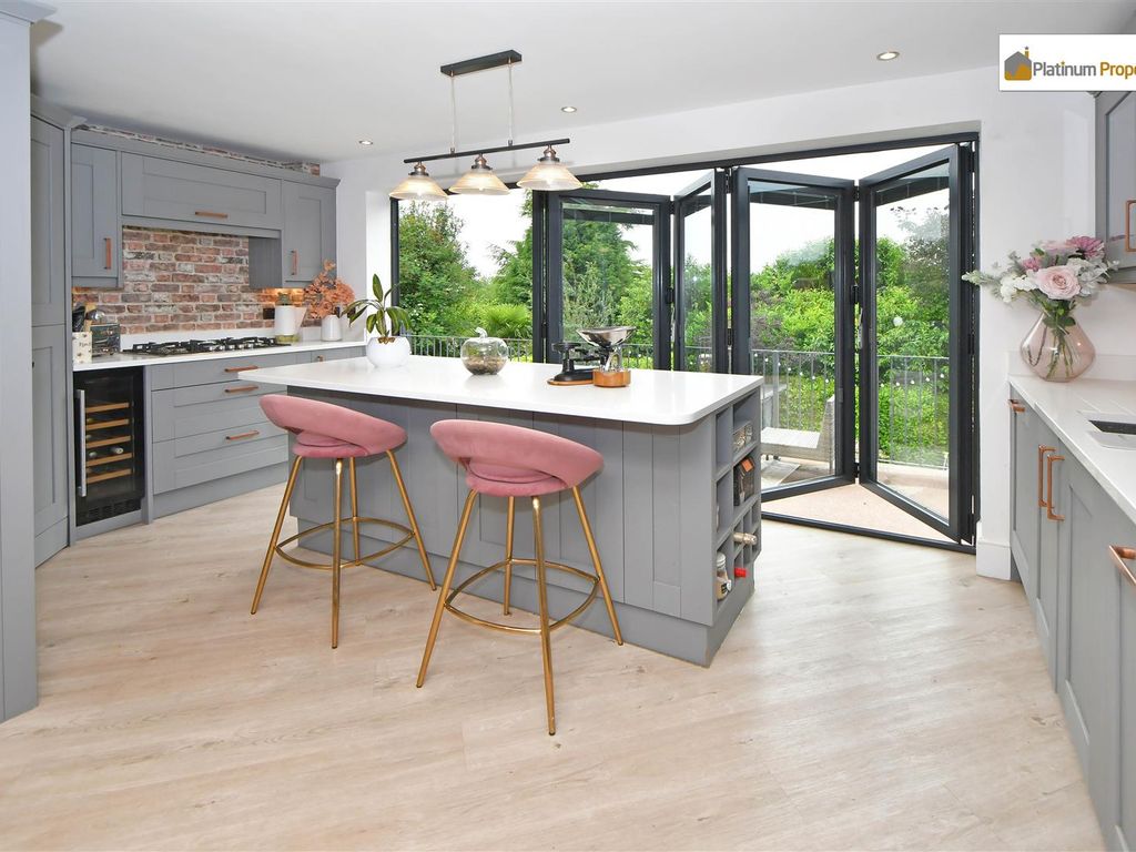 4 bed detached house for sale in Lightwood Road, Lightwood ST3, £500,000