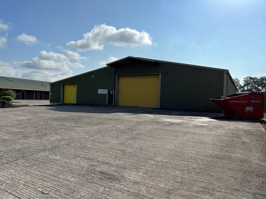 Industrial to let in Unit 2 Smokehall Lane, Winsford, Cheshire CW7, £60,000 pa