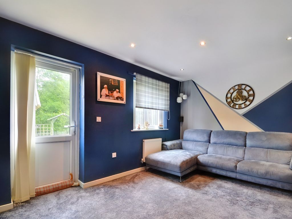 2 bed terraced house for sale in The Bramblings, Amersham HP6, £465,000