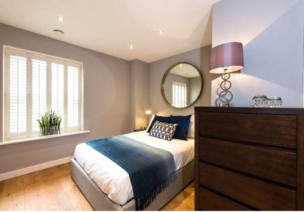 4 bed mews house for sale in Norfolk Square Mews, London W2, £2,400,000