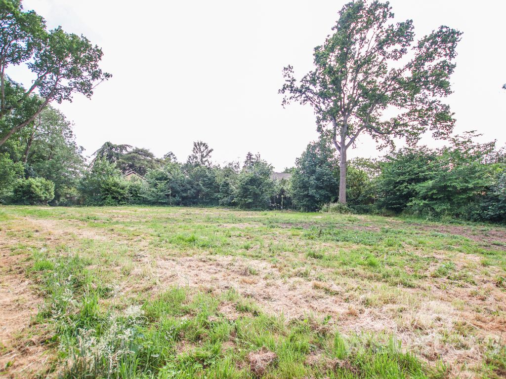Land for sale in Eaton Chase, Norwich NR4, £900,000