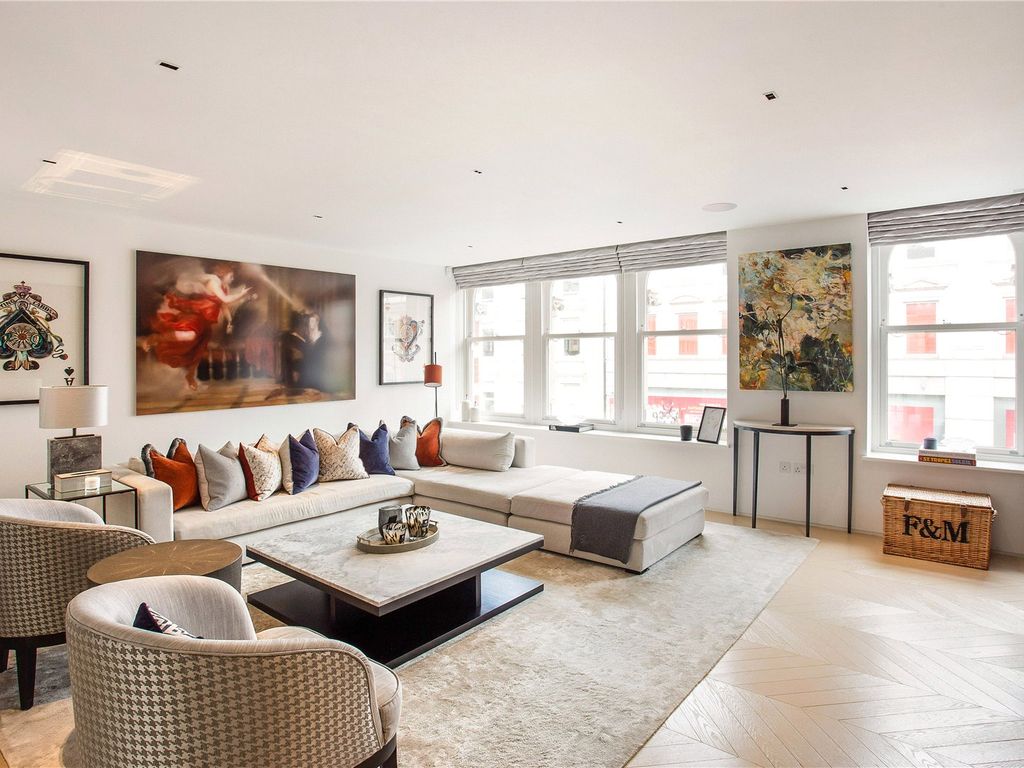 2 bed flat for sale in Goodge Street, Fitzrovia, London W1T, £1,895,000