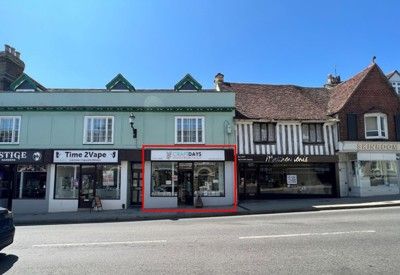 Retail premises to let in 27 High Street, Saffron Walden, Essex CB10, £17,000 pa