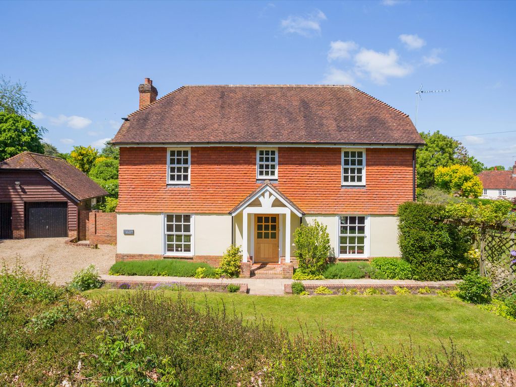 4 bed detached house for sale in Inkpen Common, Inkpen, Hungerford, Berkshire RG17, £1,350,000
