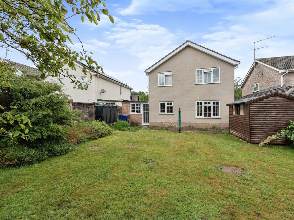 3 bed detached house for sale in The Limes, Horringer, Bury St. Edmunds IP29, £350,000