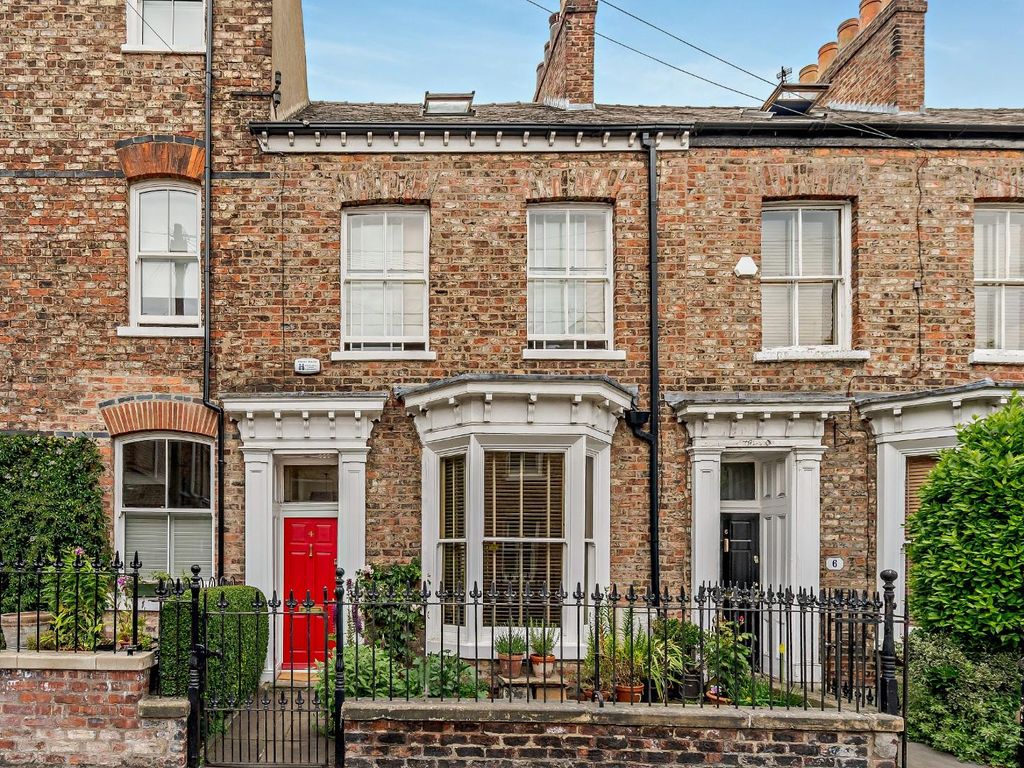 3 bed terraced house for sale in St. Johns Street, York YO31, £450,000