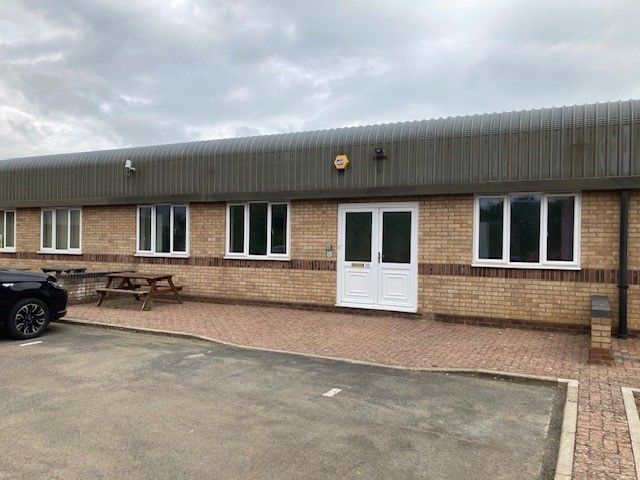 Office to let in 10 St Thomas Place, Ely, Cambridgeshire CB7, £15,000 pa