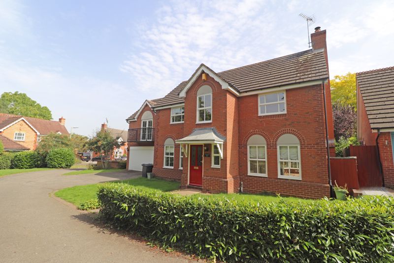 5 bed detached house for sale in Newstead Road, Barnwood, Gloucester GL4, £515,000