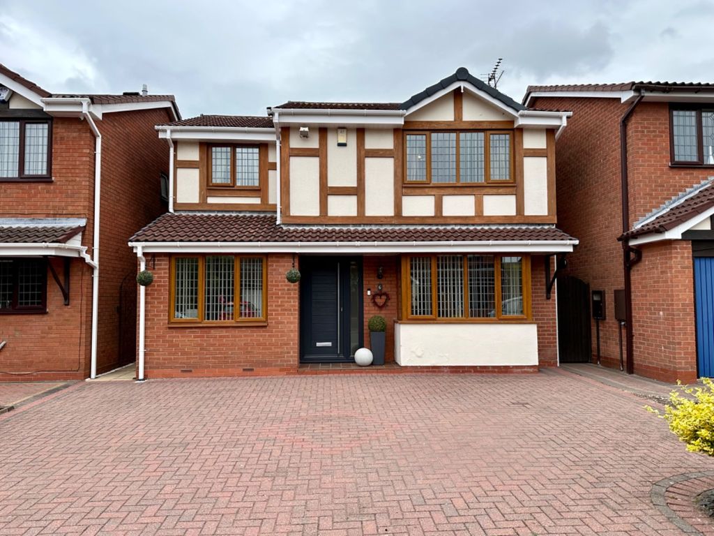 4 bed detached house for sale in Arncliffe Close, Whitestone, Nuneaton CV11, £367,000