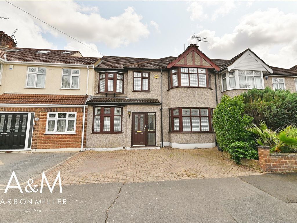 4 bed terraced house for sale in Mapleleafe Gardens, Barkingside, Ilford IG6, £725,000
