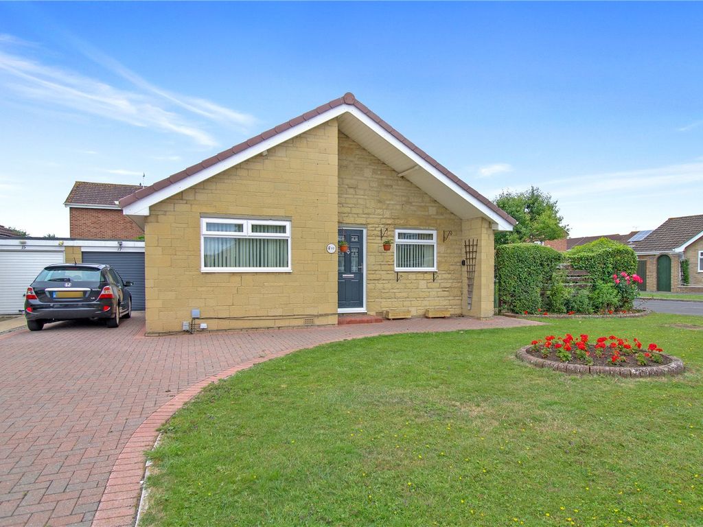 3 bed bungalow for sale in Bryanston Way, Nythe, Swindon SN3, £360,000