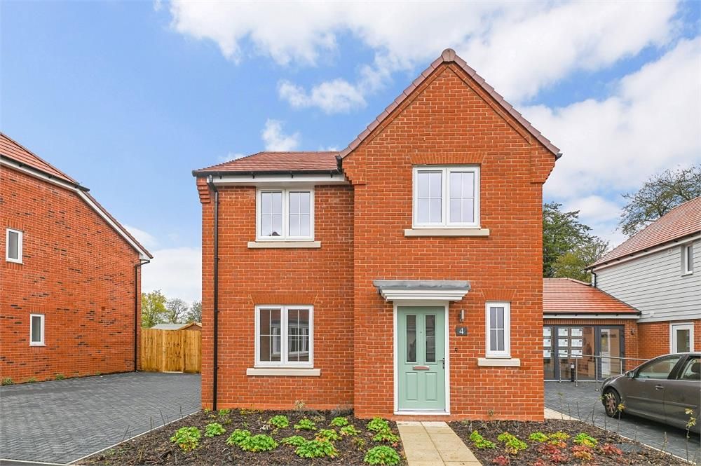 New home, 4 bed detached house for sale in "Fordham" at Fontwell Avenue, Eastergate, Chichester PO20, £440,000