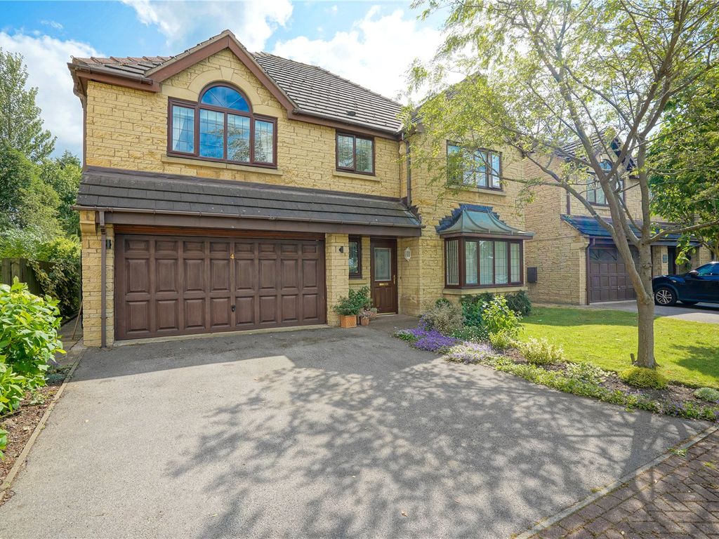 5 bed detached house for sale in Beeden Close, Thrybergh, Rotherham, South Yorkshire S65, £450,000
