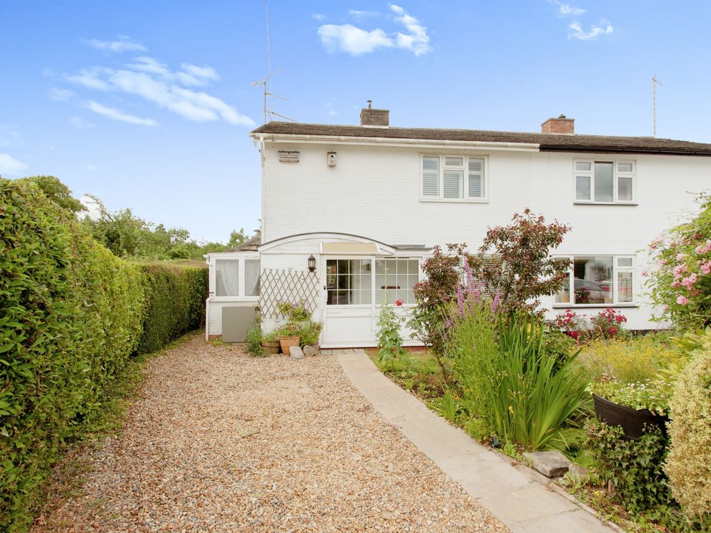 3 bed semi-detached house for sale in Kings Grove, Barton, Cambridge, Cambridgeshire CB23, £515,000