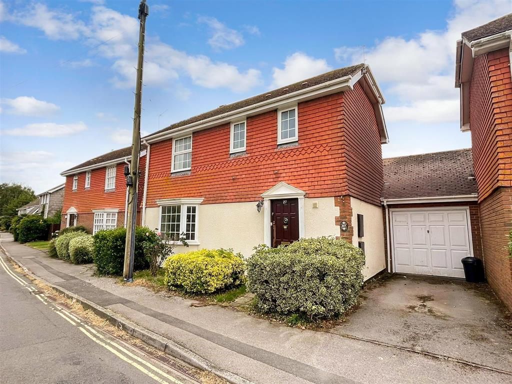 3 bed detached house for sale in Fitzalan Road, Arundel, West Sussex BN18, £475,000