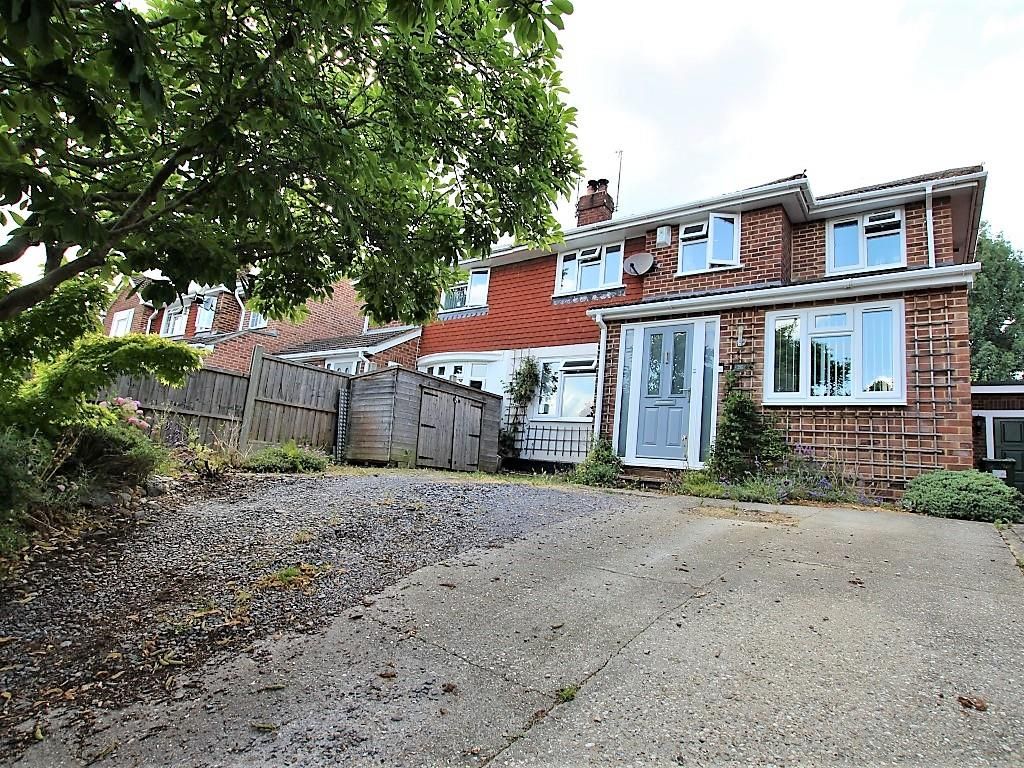 5 bed semi-detached house for sale in Fairford Road, Tilehurst, Reading RG31, £475,000