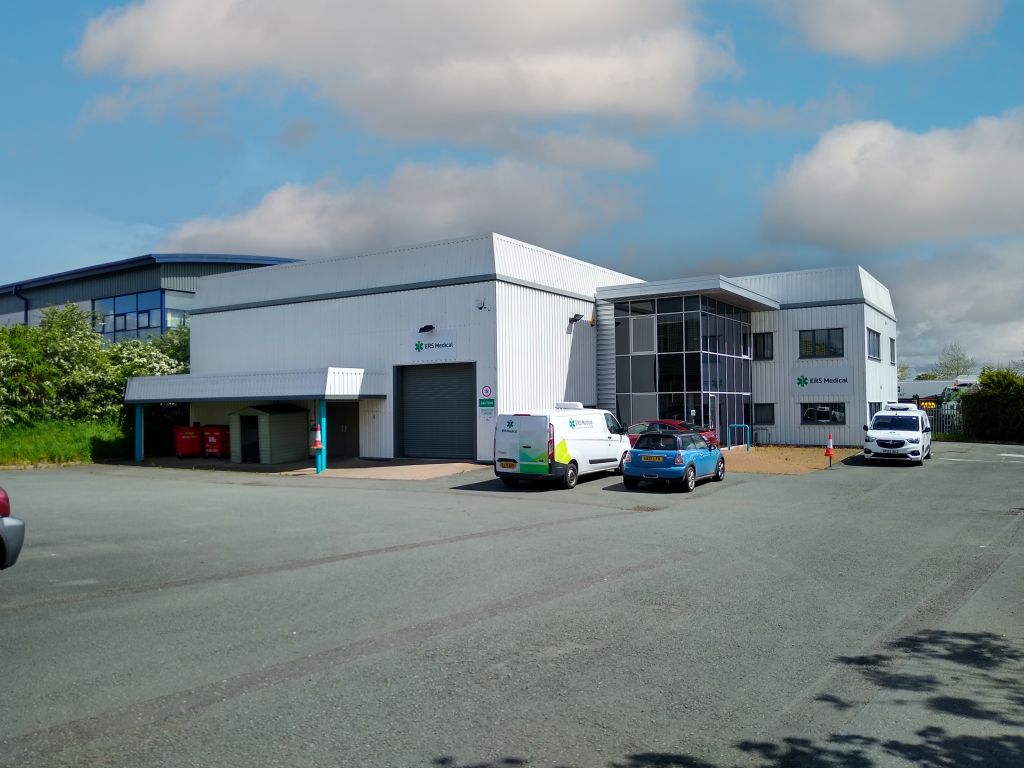 Warehouse to let in Shires House, Unit 4-5, Hussey Road, Battlefield Enterprise Park, Shrewsbury SY1, £45,000 pa