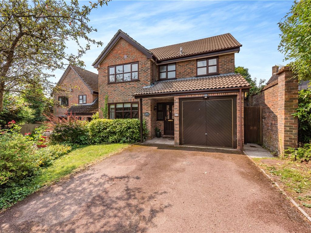 4 bed detached house for sale in Rooks Down Road, Badger Farm, Winchester, Hampshire SO22, £650,000