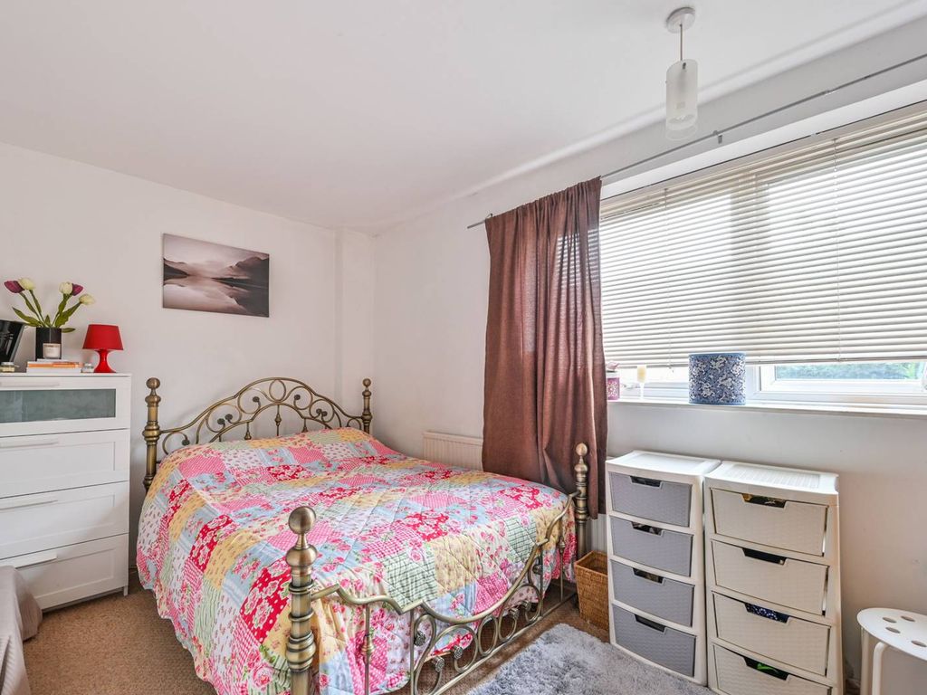 2 bed maisonette for sale in Marshfield Street, Isle Of Dogs, London E14, £360,000