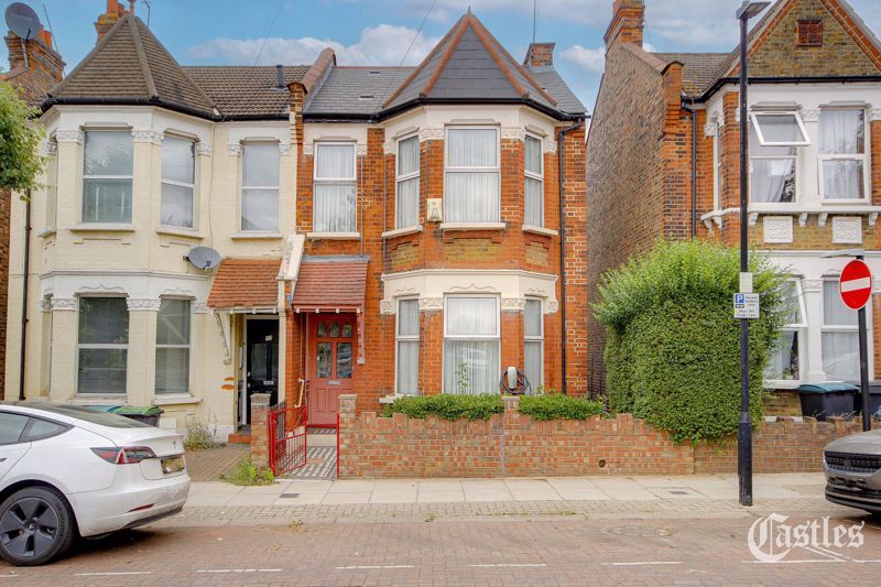 4 bed semi-detached house for sale in Maryland Road, Wood Green N22, £600,000