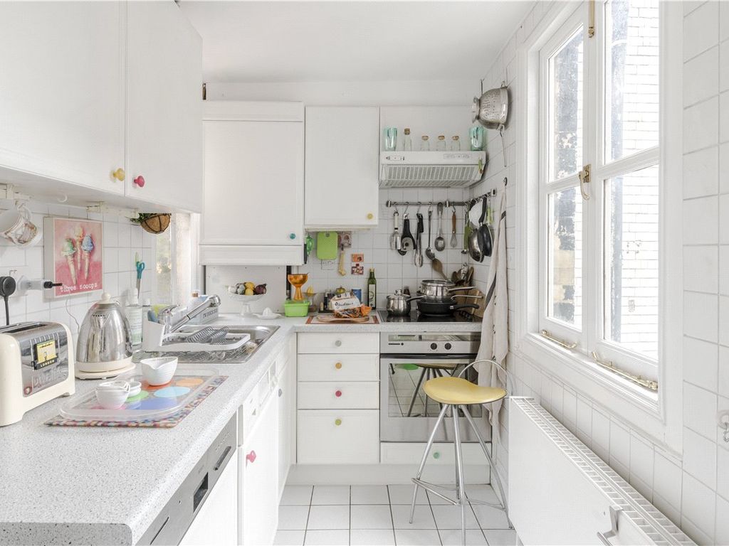 2 bed maisonette for sale in Lancashire Court, London W1S, £2,250,000