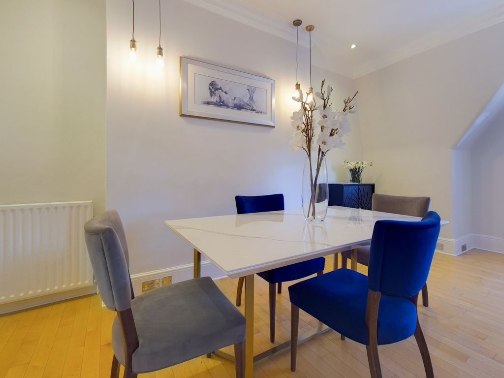 2 bed flat for sale in Draycott Place, Chelsea SW3, £2,000,000