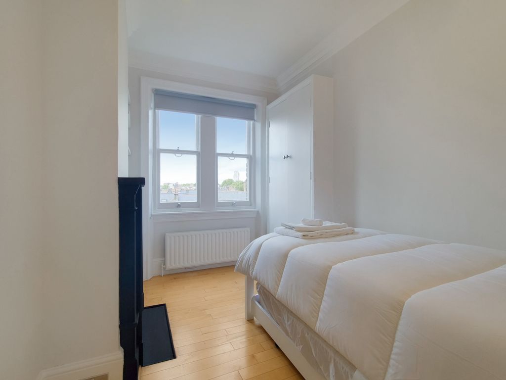 2 bed flat for sale in Draycott Place, Chelsea SW3, £2,000,000