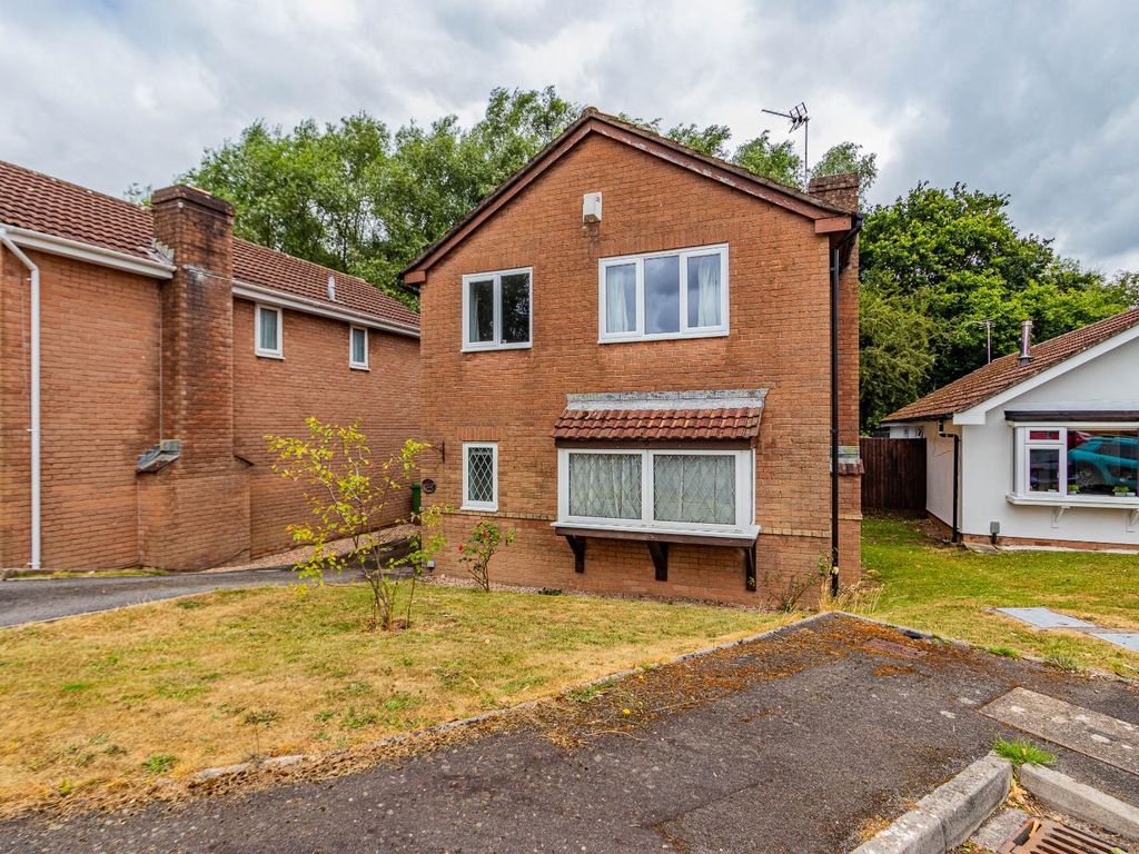 4 bed detached house for sale in Oakmead Close, Pontprennau, Cardiff CF23, £360,000