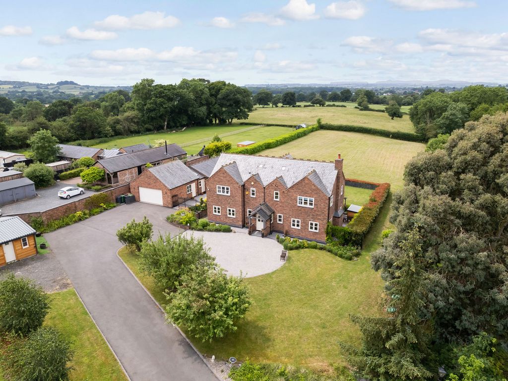 6 bed country house for sale in Copyholt Lane, Stoke Prior, Bromsgrove Worcestershire B60, £1,700,000