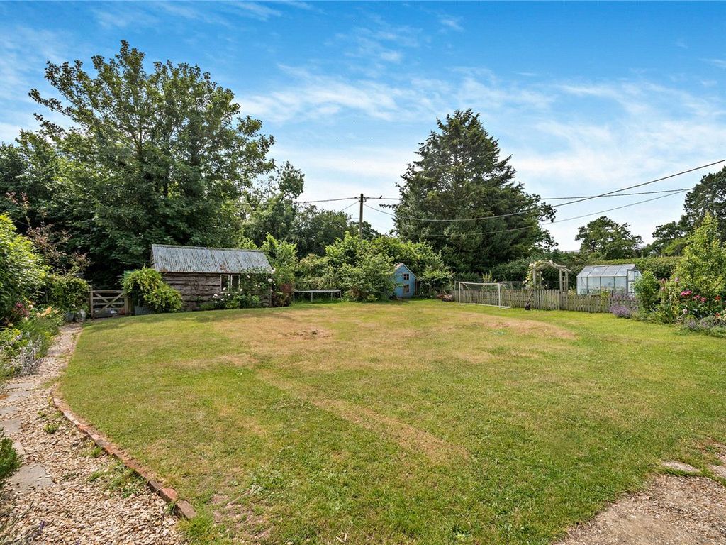2 bed detached house for sale in Trapps Hill, Inkpen, Hungerford, Berkshire RG17, £600,000