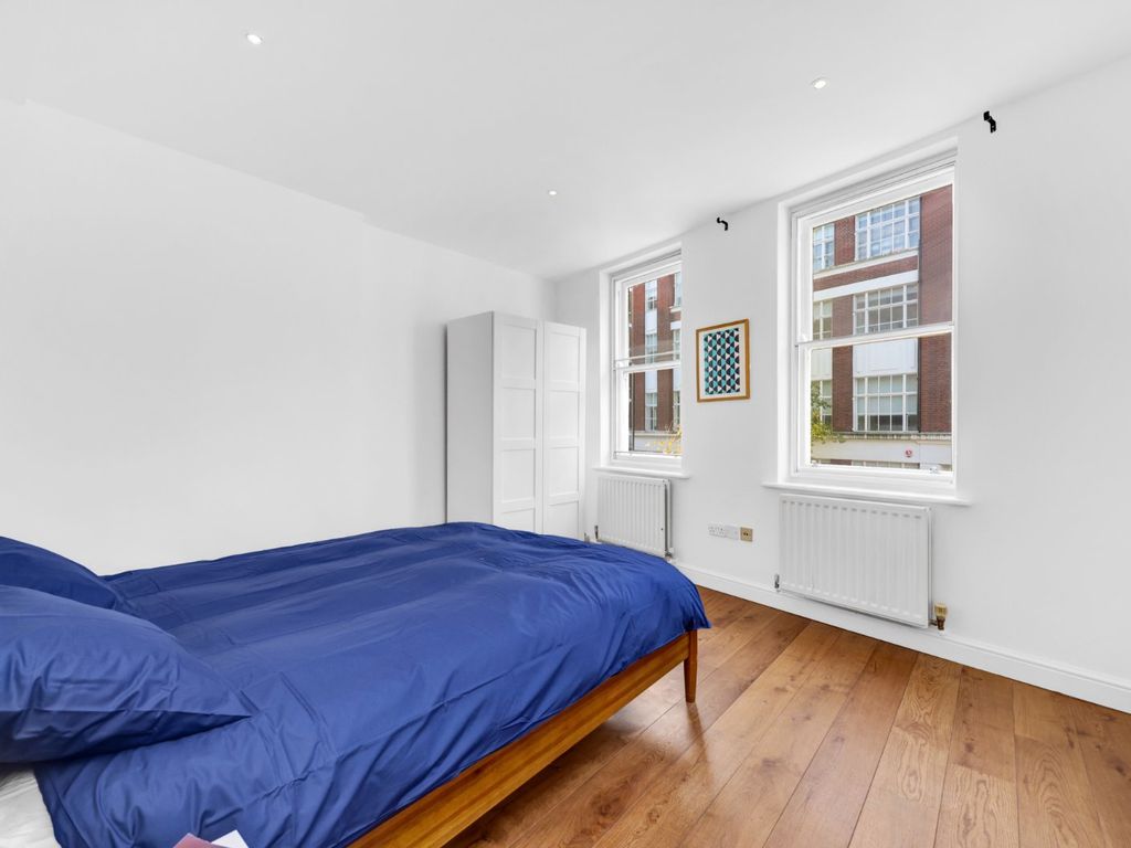 1 bed flat for sale in St John Street, Clerkenwell EC1V, £495,000