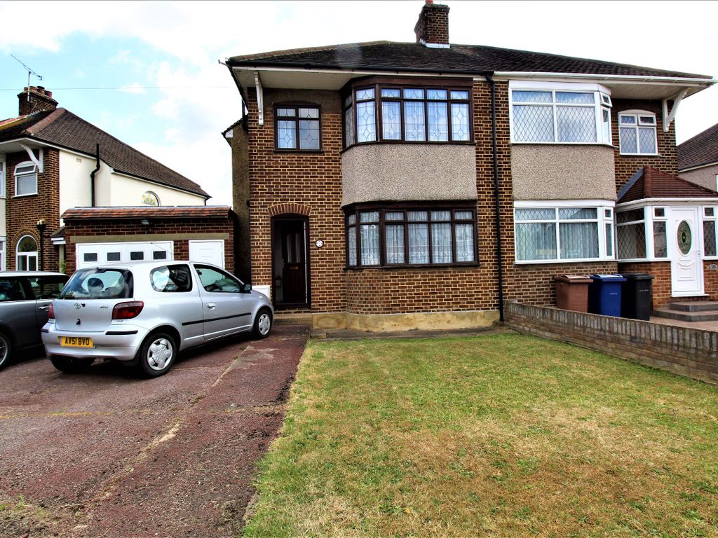 3 bed semi-detached house for sale in Fairway, Grays RM16, £435,000