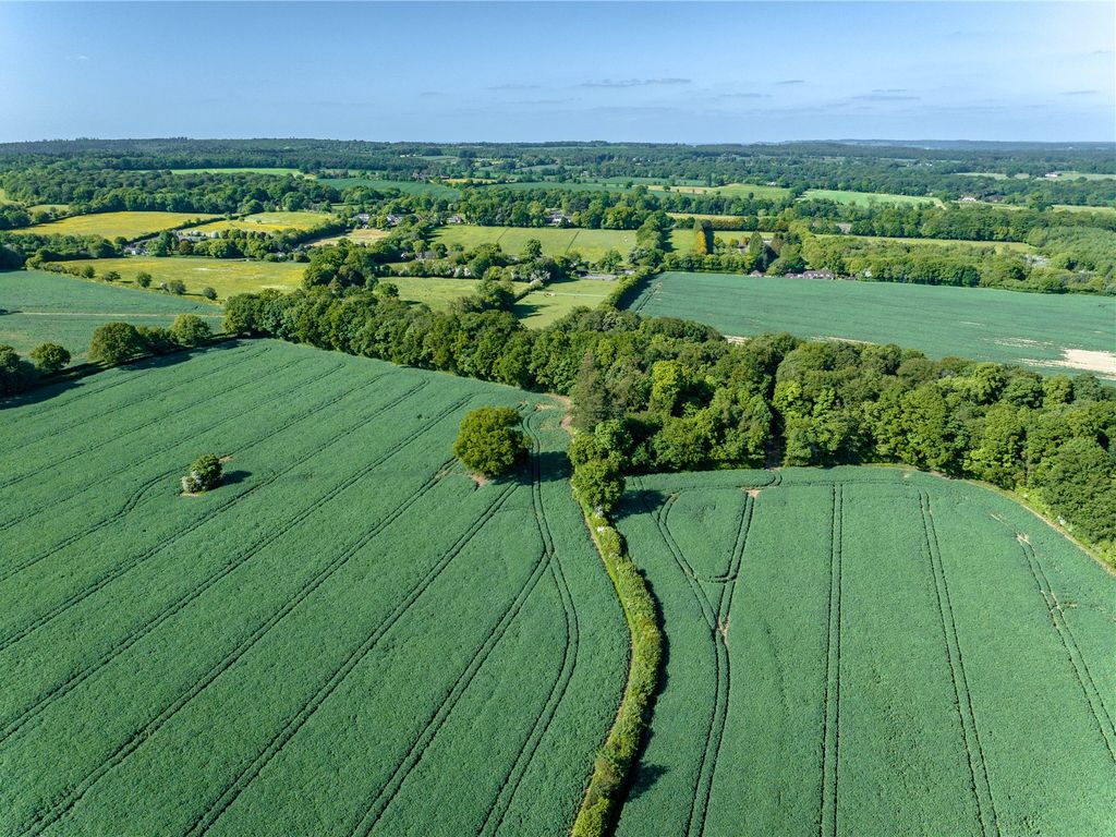 Land for sale in The Lee, Great Missenden HP16, £1,200,000